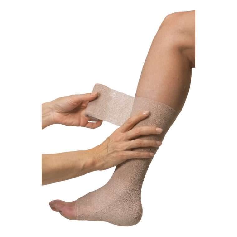 3M Coban Standard Compression Self-Adherent Wrap thumbnail 2