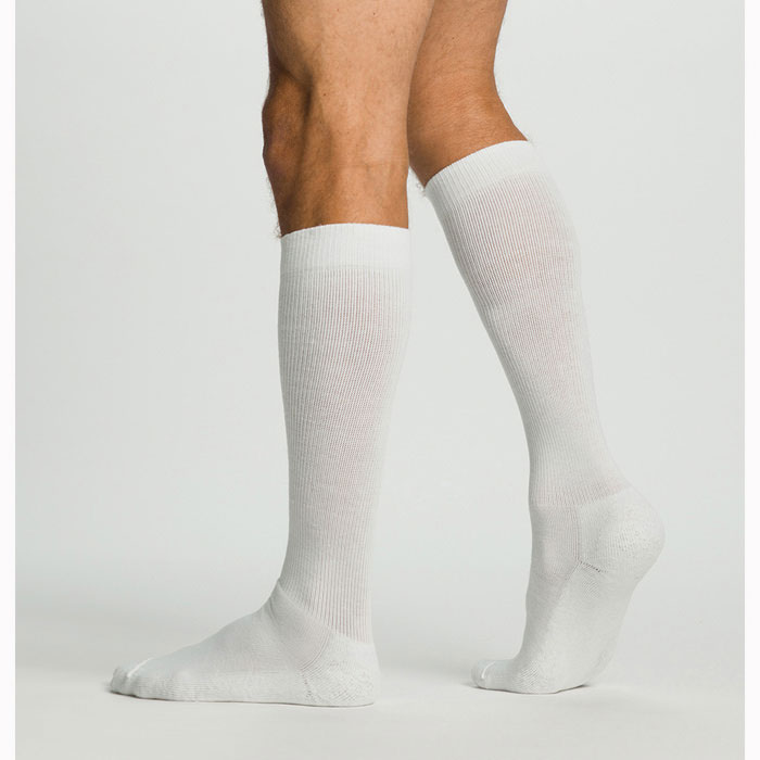 Sigvaris Diabetic Calf High 18-25mmHg Compression Socks White thumbnail 1