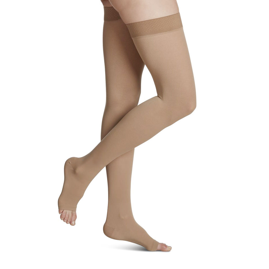 Sigvaris Dynaven Thigh High 20-30mmHg Closed Toe Compression Stockings thumbnail 27