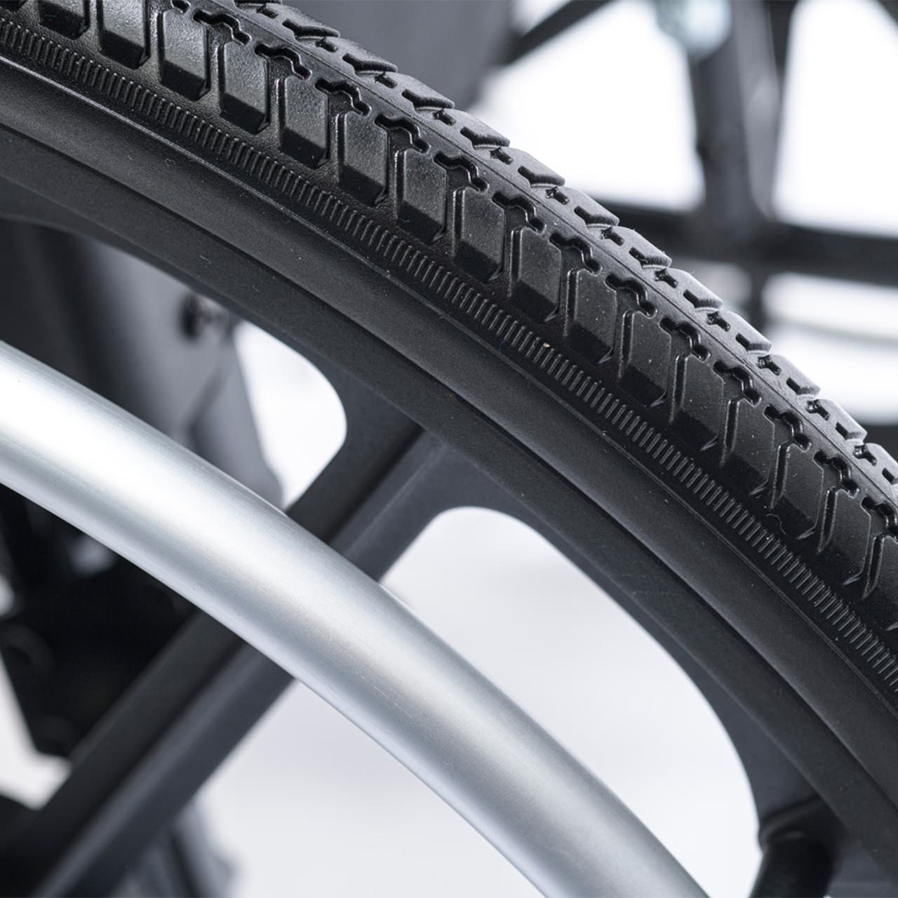 composite 20inch mag-style wheels with aluminum hand rims