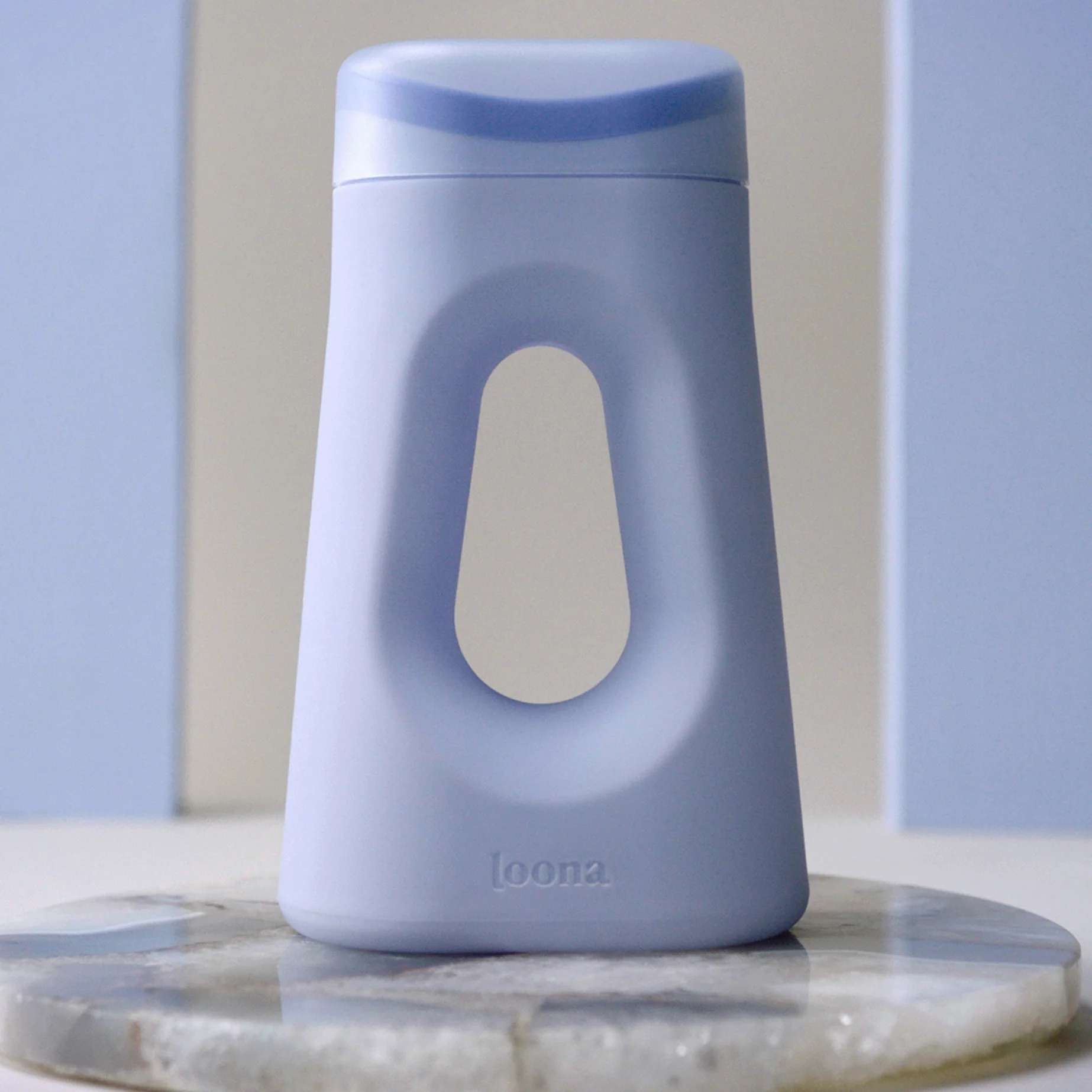 Loona Portable Urinal for Women thumbnail 4